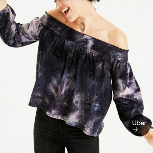 AMERICAN EAGLE Velvet Off-Shoulder Top LIK… - Picture 1 of 9